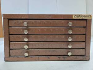 lot 275 image: Quality Vintage HUOT Steel 5-Drawr PartsHardware Cabinet