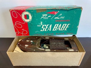 Awesome Like-New or New Vintage 1950's Fleet Line "SEA BABE" Speed Boat w/Original Box