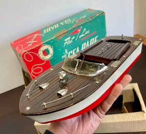 Awesome Like-New or New Vintage 1950's Fleet Line "SEA BABE" Speed Boat w/Original Box