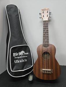 lot 289 image: Like-New EVERJOYS Ukulele wCase & Tuner