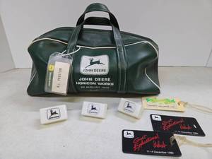 lot 317 image: Vintage JOHN DEERE Employee Convention Bag, Night Lights & ID Badges