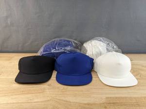 lot 140B image: 16 Brand New Yupong Snapback White, Royal and Black Hats OSFM A