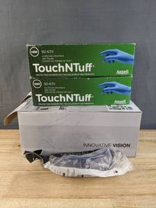 lot 557 image: Brand New TouchNTuff Nitrile Gloves (200) and 8 Bolle Baxter Safety Glasses K