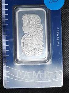 lot 20 image: SWISS PAMP 1 Troy Oz Silver Slab