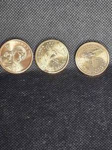lot 24 image: 2000 P Sacajawea UNC Roll