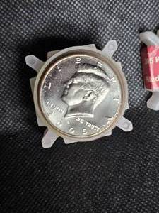 lot 27 image: 2005 Kennedy P,D, UNC, Satin Finish