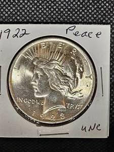 lot 108 image: 1922 UNC Peace Dollar