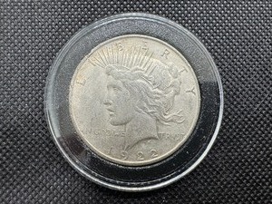 lot 29 image: 1922-D Peace Silver Dollar