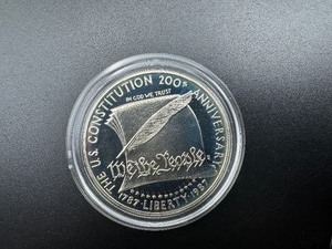 lot 41 image: 1987-S Proof Constitution Commemorative Silver Dollar
