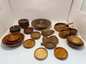 lot 2 image: Wood Things