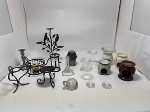 lot 30 image: Candle Things