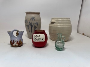 lot 38 image: All things vases