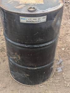 lot 66 image: 55 Gallon Metal Drum Black
