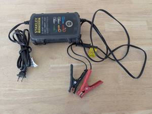 lot 11 image: STANLEY FatMax 8 Amp Battery ChargerMaintainer (BC8S)