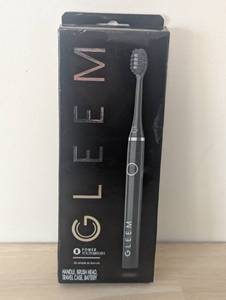 lot 27 image: GLEEM Electric Toothbrush, Black