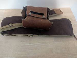 lot 52 image: Vintage Torel Harness Leather Ammo Bag with Amazing Soft Case for RifleShotgun