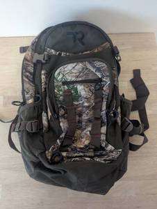 lot 41 image: TR Elite Camo Hunting Backpack - HT7-177-2-25L