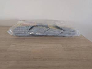 lot 62 image: 800 Pokmon Cards - Mixed sets - Blue Back - 800 Cards