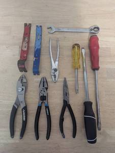 lot 66 image: Mixed Lot of Hand Tools