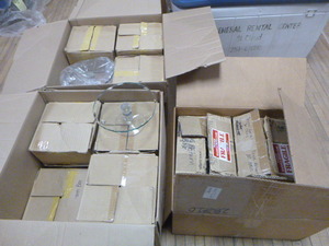 29 Glass Cake Pedestal Stands