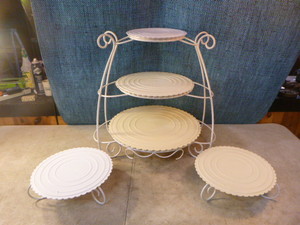 Wilton CakeDesert Stand