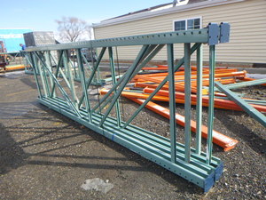 4 Pallet Racking 12 Frames