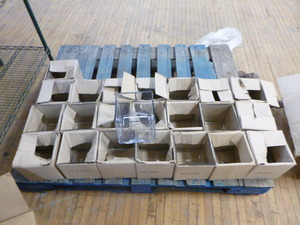 23 Square Glass Vases