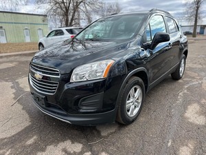 lot 10 image: 2015 CHEVROLET TRAX LT 2 OWNER