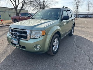 lot 14 image: 2008 FORD ESCAPE XLT