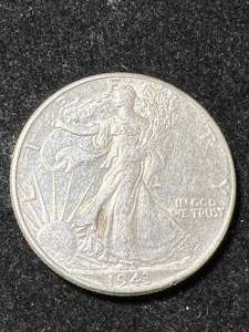 1943 US WALKING LIBERTY HALF DOLLAR