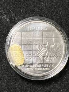 .925 STERLING SILVER 10 EURO ROUND IN AIRTITE