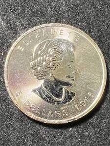 2016 CANADIAN MAPLE LEAF 1 TROY OZ .9999 FINE SILVER