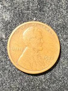 1923-S US WHEAT CENT