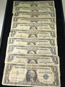 GROUP OF 10 US BLUE SEAL $1 SILVER CERTIFICATES