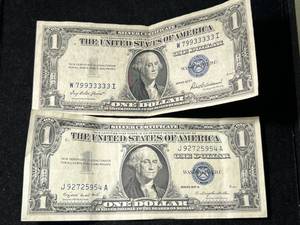 2 US BLUE SEAL $1 SILVER CERTIFICATES