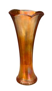 lot 141 image: Vintage Carnival Glass Trumpet Vase