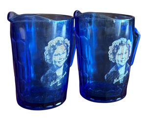 lot 223 image: Vintage Shirley Temple Cobalt Blue Glass Creamers