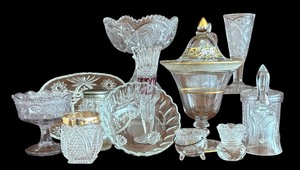 lot 211 image: Vintage and Antique Clear Crystal and Glass Items