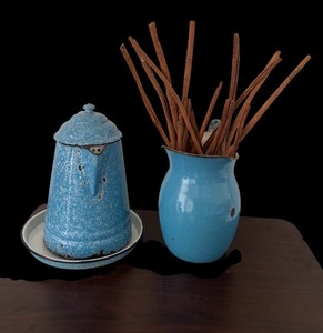 lot 183 image: Vintage Blue and White Enamel Ware Coffee Pot and Pitcher