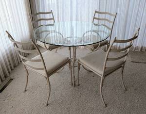 lot 30A image: Round Glass Topped Cream Painted Metal Dining Set