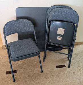 lot 165 image: Blue Folding Table and Chairs
