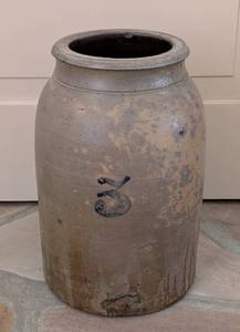 lot 167 image: Antique 3 Gallon Stoneware Crock