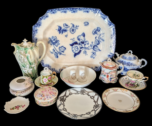 lot 192 image: Assorted Vintage Painted Porcelain Dishes
