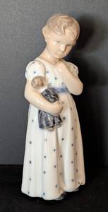 lot 106 image: Royal Copenhagen Girl with Doll Porcelain Figurine