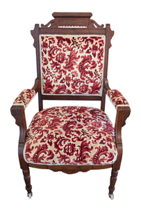 lot 115 image: Antique Victorian Carved Walnut Armchair