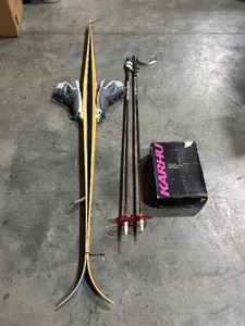No Wax Trak Cross Country Skis with Mens Size 8 12 Ski Boots
