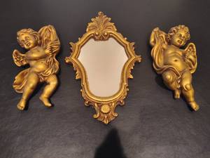 lot 63 image: Gold Tone Mirror & Two Wall Cherubs