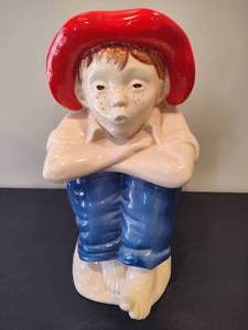 lot 3 image: Vintage HULL Barefoot Boy Cookie Jar