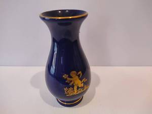 lot 134 image: Limoges Inspired Vase wCherub
