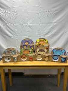 lot 11 image: Bamboo Kids Dinnerware Set